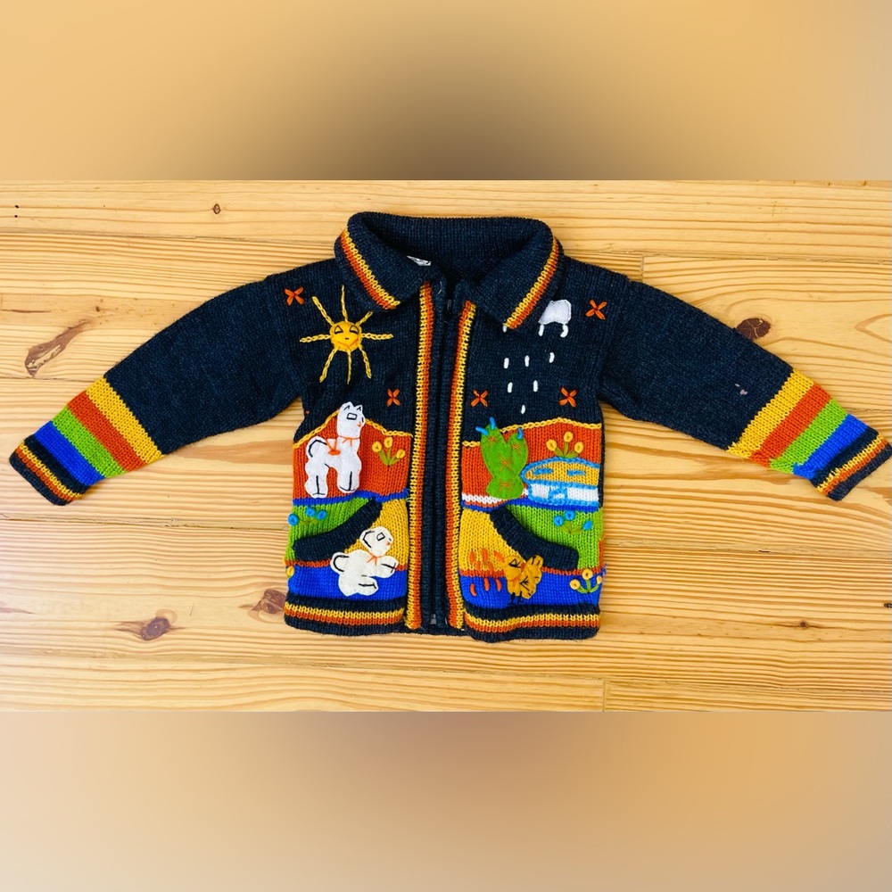 Peruvian Hand-Made Alpaca Wool Knit Sweater with Animal Design
